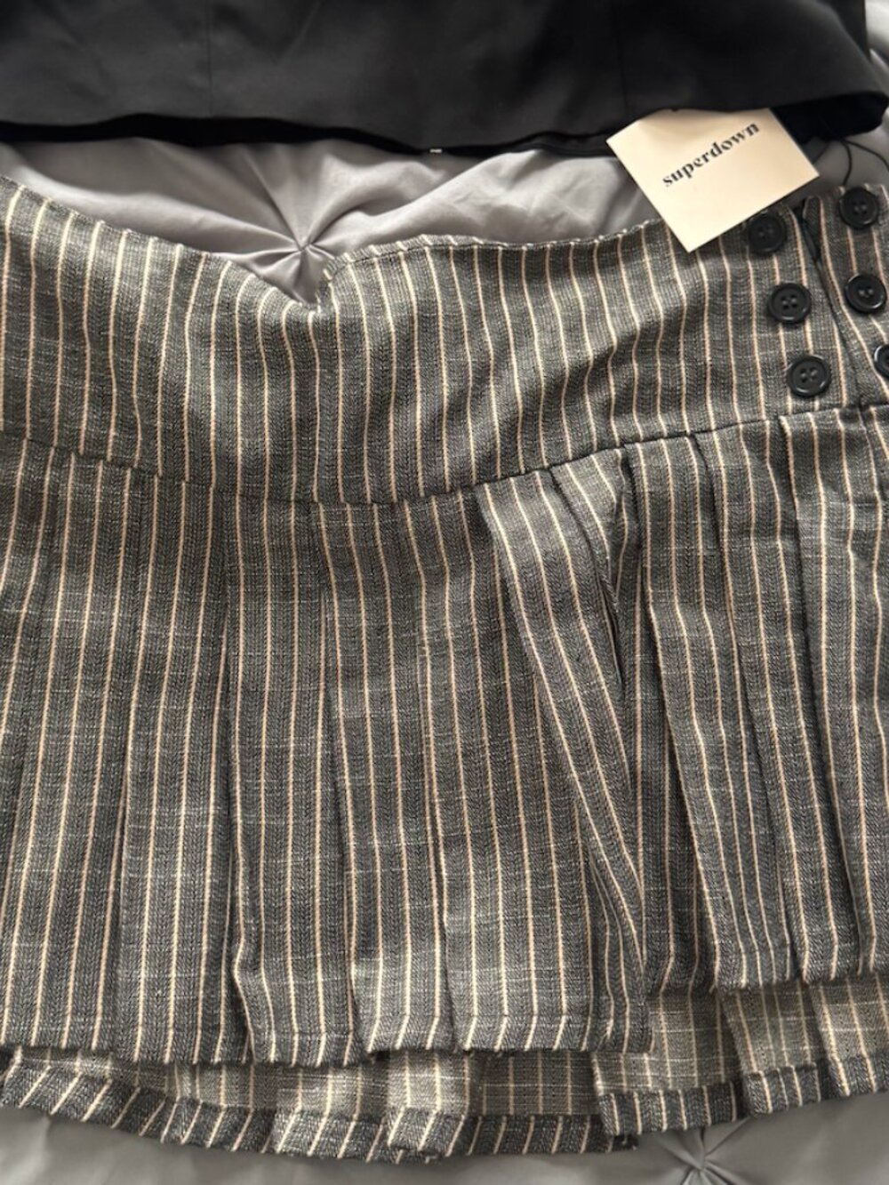 superdown Black Strapless Bustier with Gray Pinstripe Pleated Skirt - Picture 3 of 5